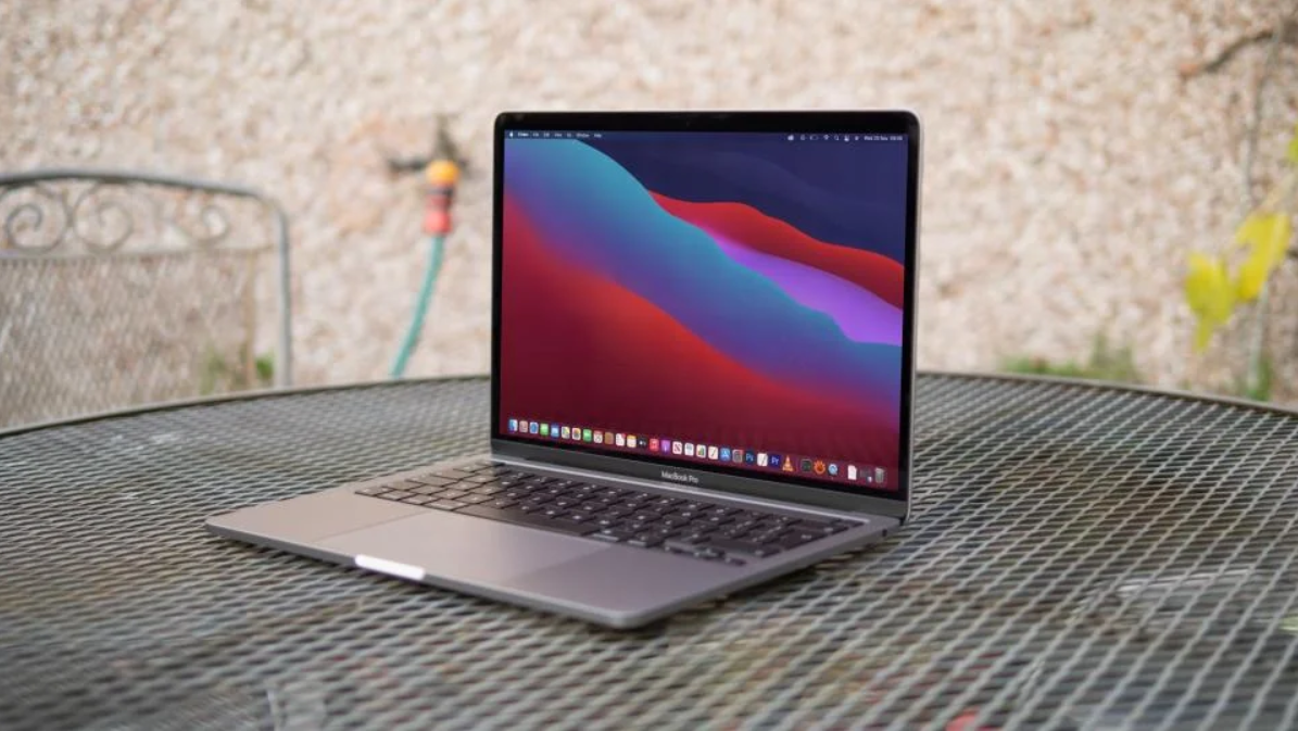 The Apple MacBook Pro 13-inch: A Thorough Review of the Ultimate Laptop Experience