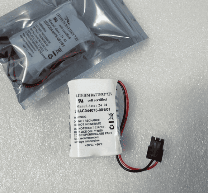 7.2V 3HAC044075-001/01 3.6V 3HAC051036-001 Robot Battery 1S2P LS17500 ABB