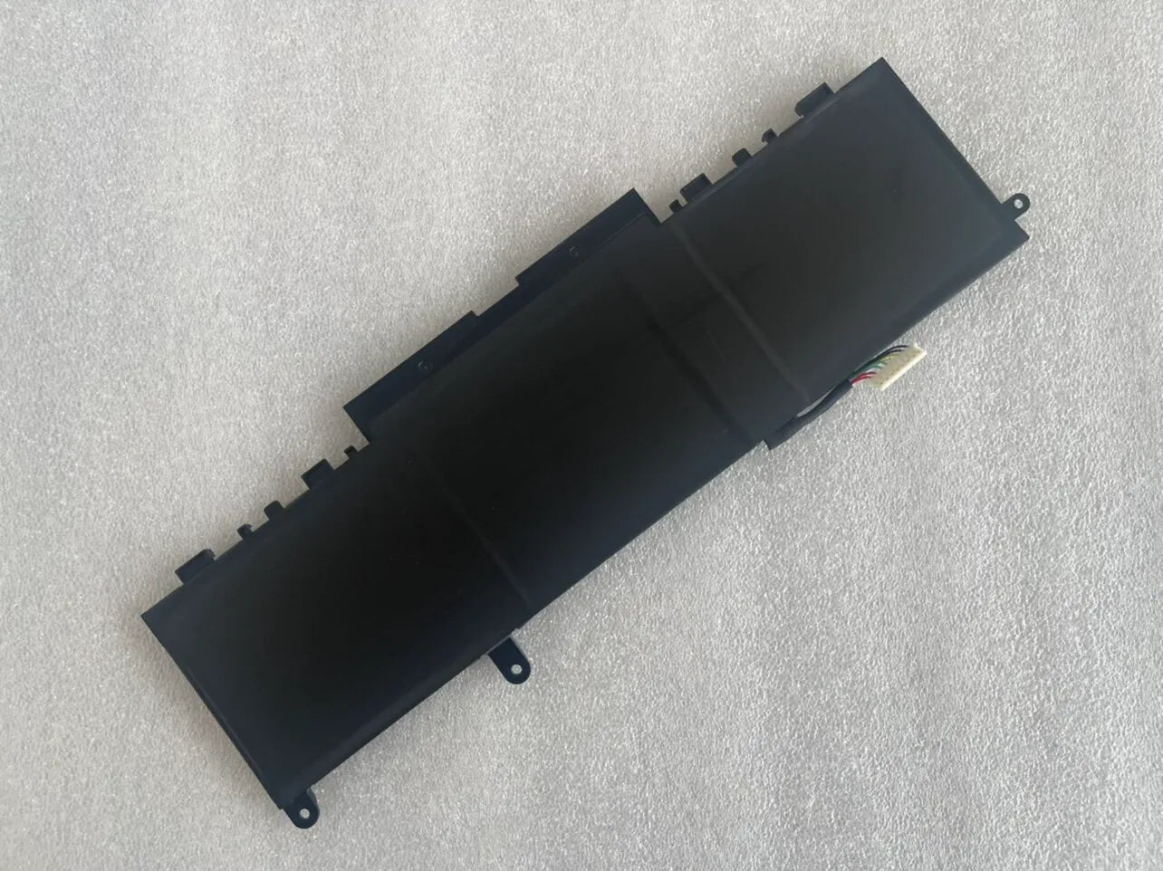 Replacement UNIS BATGXITHL31 50W Laptop Battery