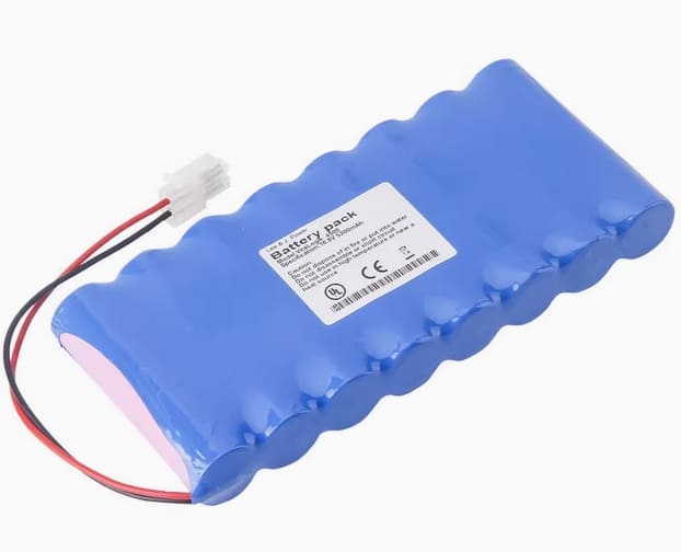 TSGLIIO100298 Rechargeable battery for Charter Kontron Vitalogik 4500 with plug